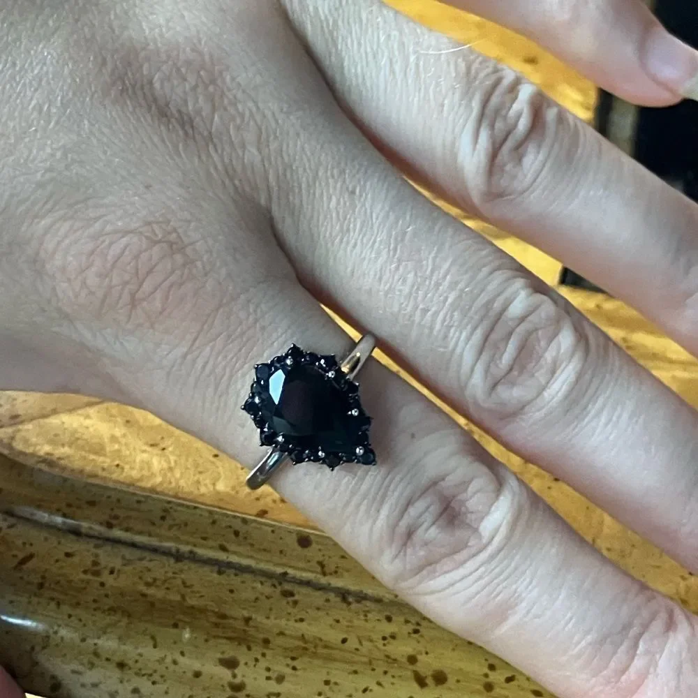 Natural Black Spinel Sterling Silver Teardrop Ring Size 9